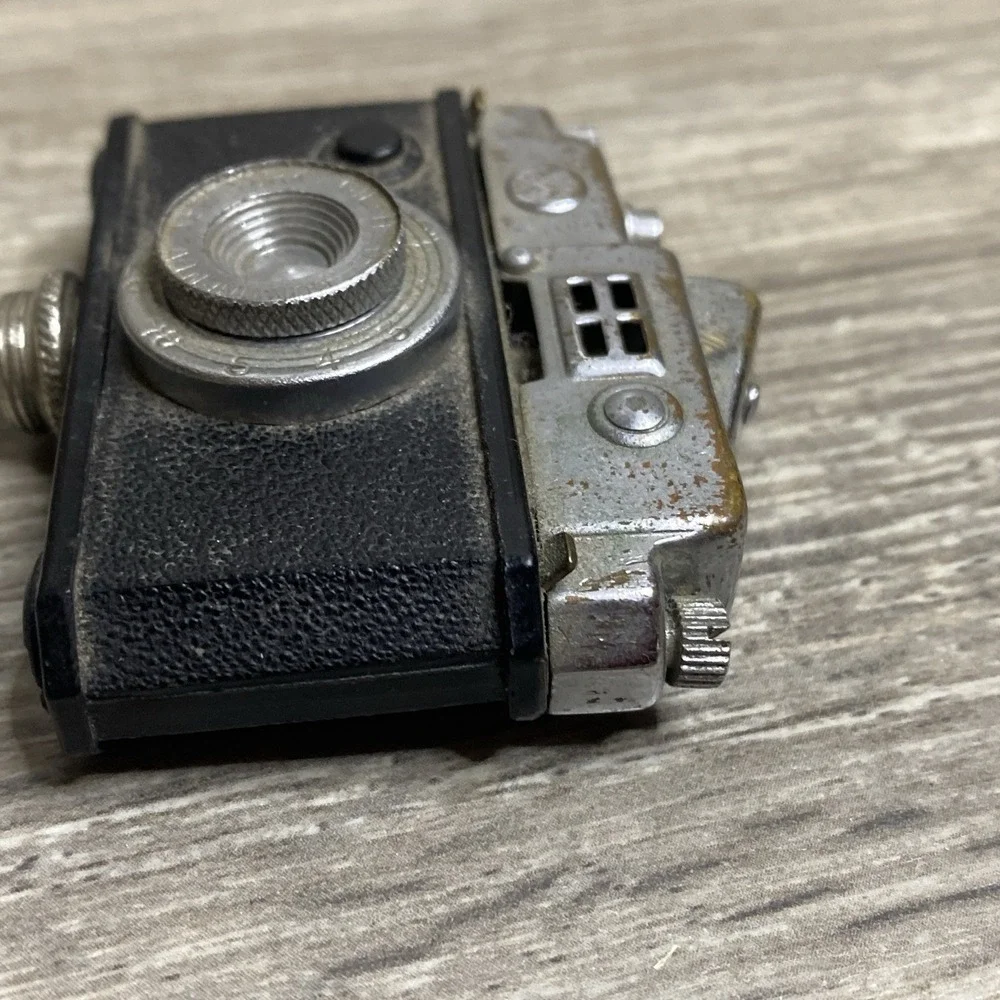 Vintage 1940s Occupied Japan Camera Lighter NO Tripod